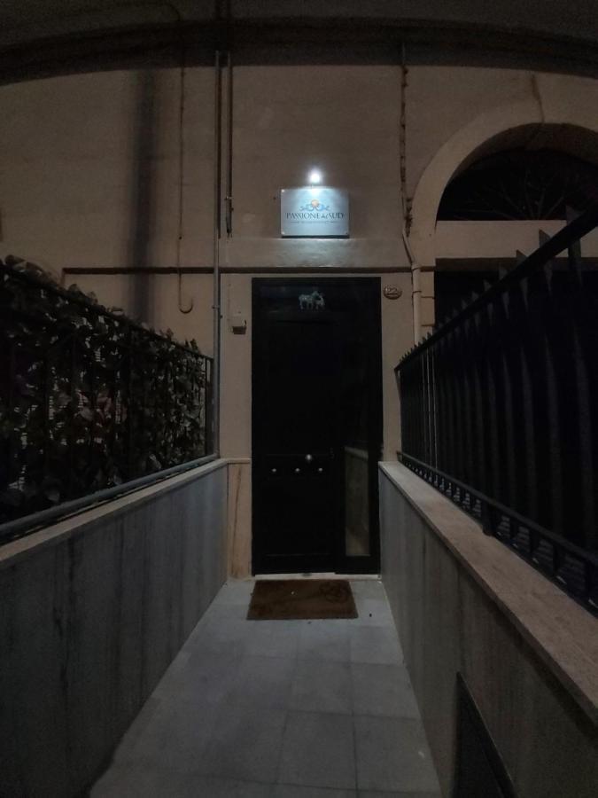 B&B Passione Del Sud เลชเช ภายนอก รูปภาพ